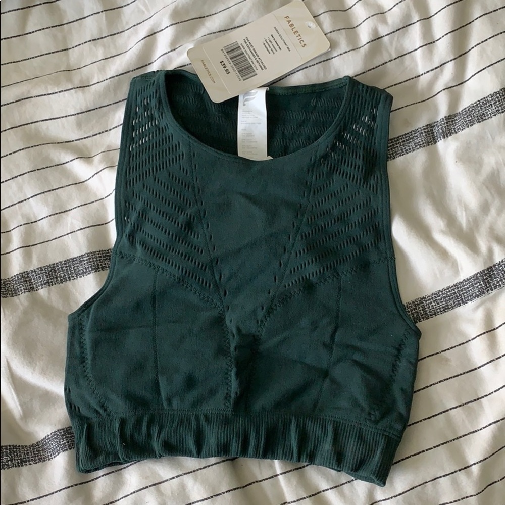 New Fabletics skulpknit bra